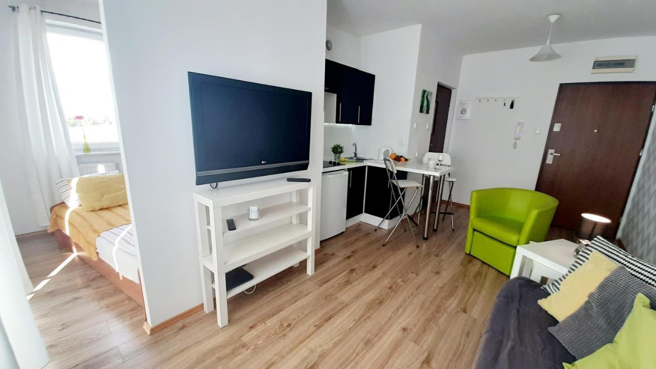 Apartament Z Balkonem I Bezplatnym Parkingiem Гданьск Экстерьер фото