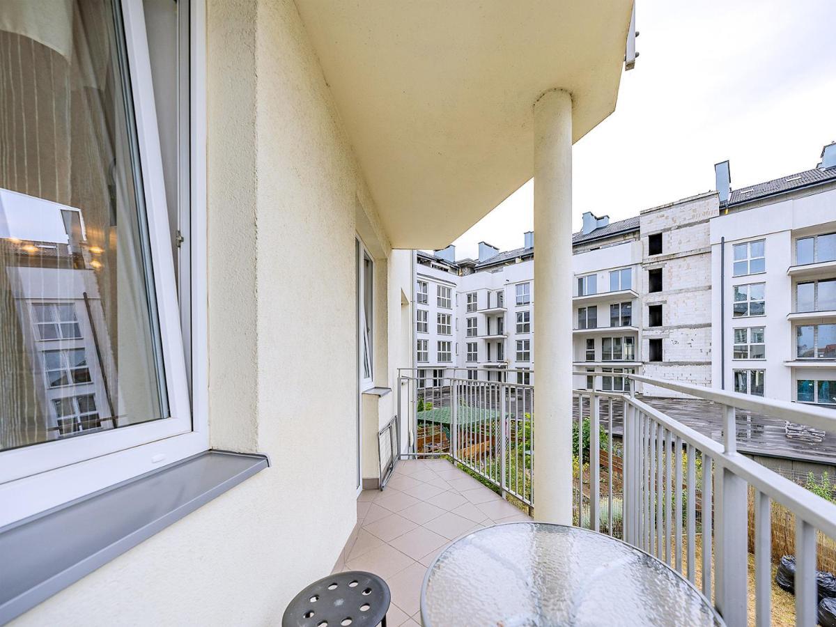 Apartament Z Balkonem I Bezplatnym Parkingiem Гданьск Экстерьер фото
